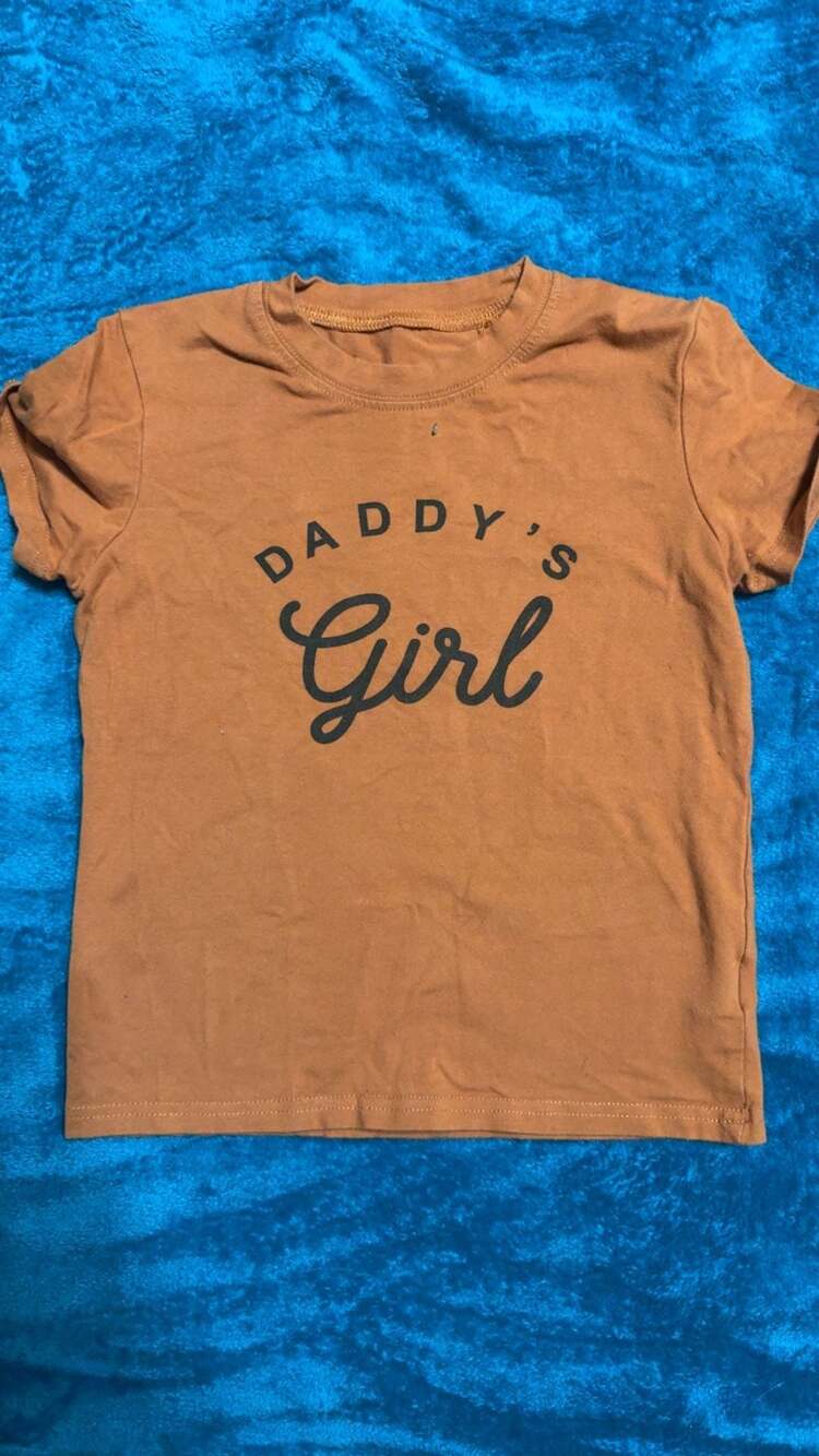 SHEIN Daddy's Girl T-Shirt Size 130 Brown Short Sleeve